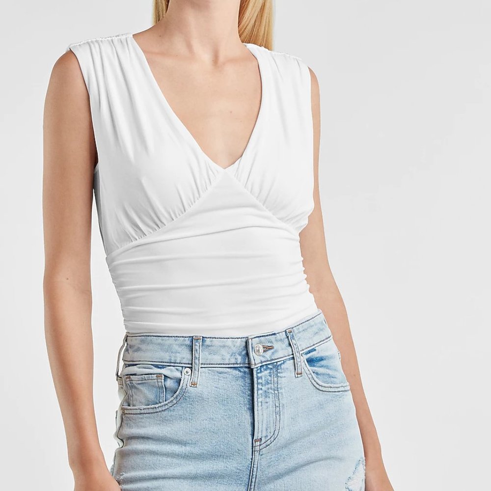 NEW Express Deep V-Neck Ruched Thong Bodysuit White Style 06418623